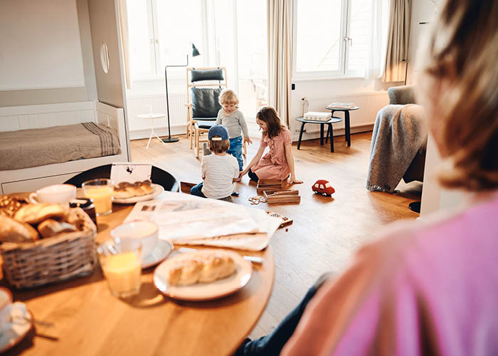 Urlaub mit Kindern - Frühstück in Ferienwohnung